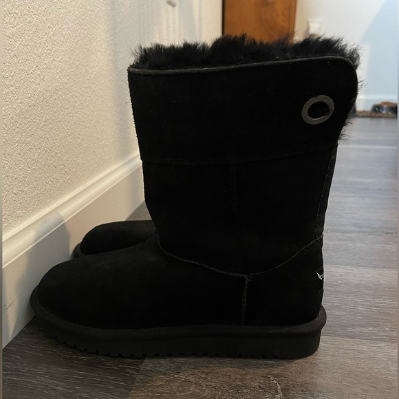 NWOT Koolaburra by UGG Boots, Black, size 6 - Picture 4 of 15